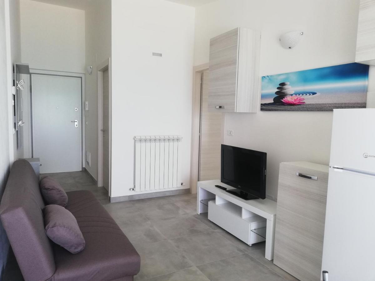 Ferienwohnung Attico Fronte Mare Martinsicuro Exterior foto